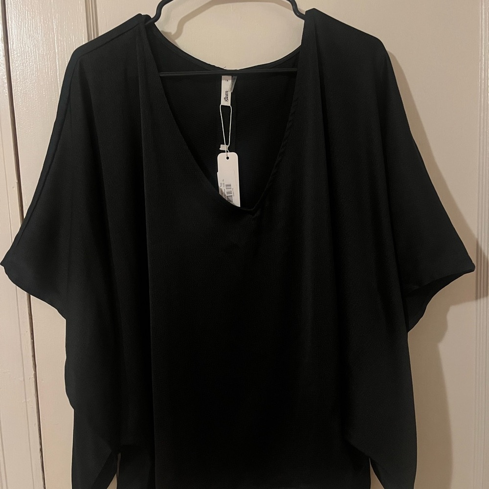 Elegant Black Women's Top NWT